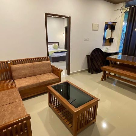 Idukki Dam View Resort Eksteriør bilde