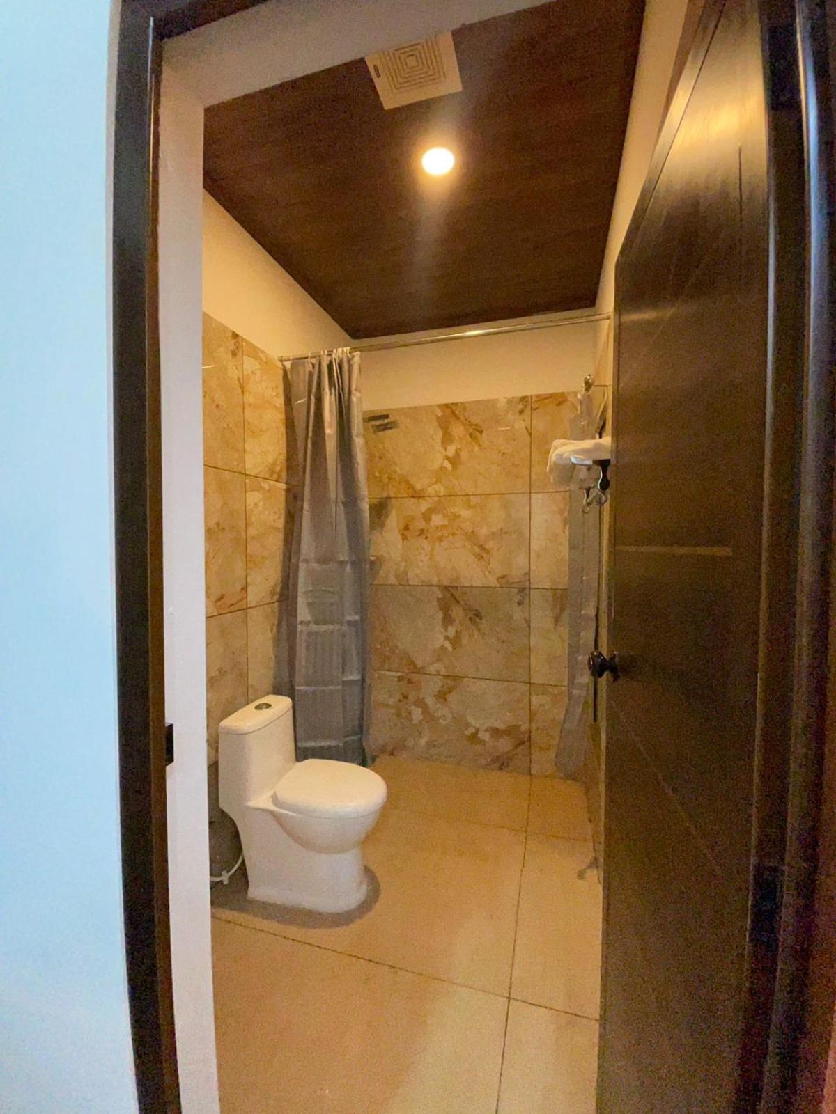 Idukki Dam View Resort Eksteriør bilde