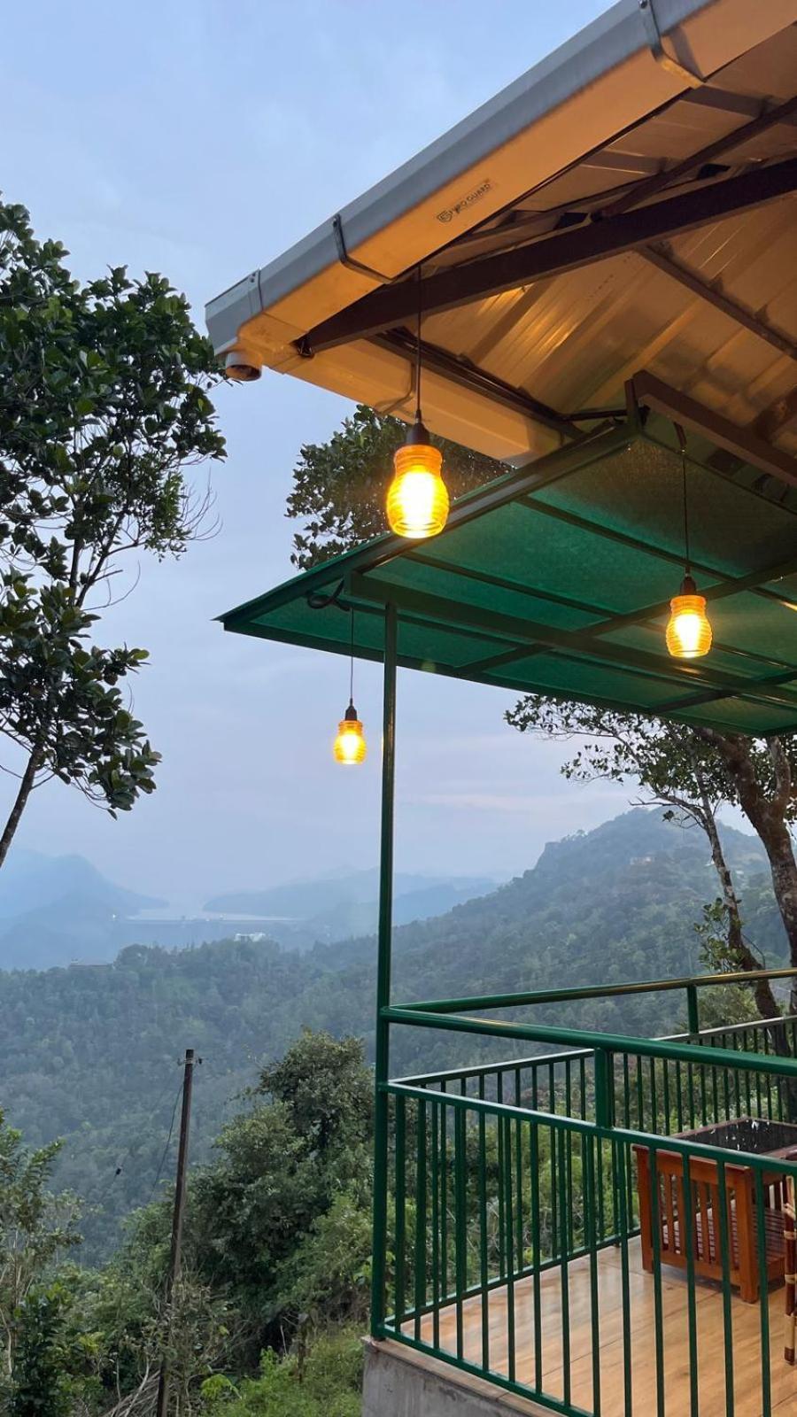 Idukki Dam View Resort Eksteriør bilde